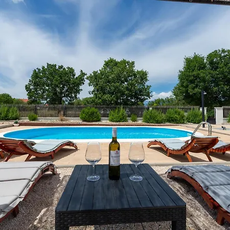 Pet Friendly In With Wifi *