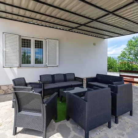 Pet Friendly In With Wifi Pridraga