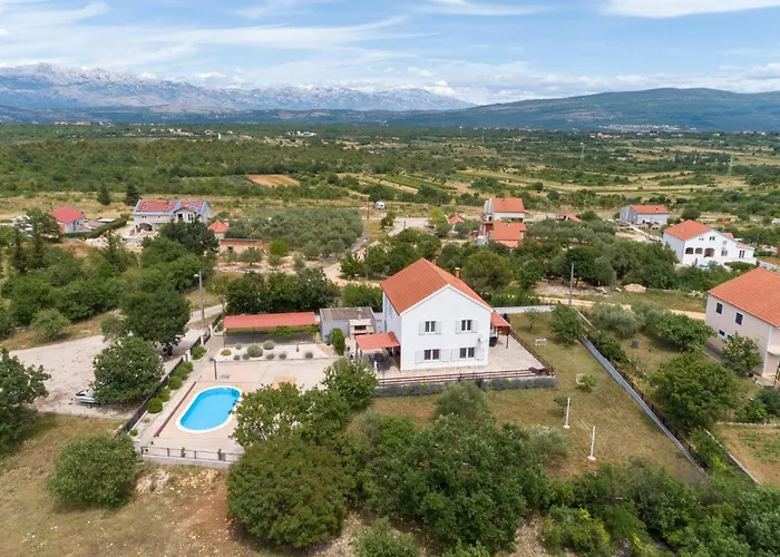Pet Friendly In With Wifi Hébergement de vacances Pridraga