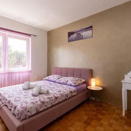 Nyaraló Pet Friendly In With Wifi Pridraga
